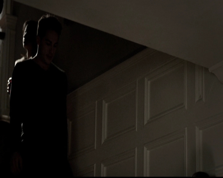 VampireDiariesWorld-dot-org_5x12TheDevilInside3648.jpg