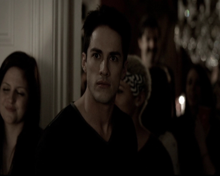 VampireDiariesWorld-dot-org_5x12TheDevilInside3687.jpg
