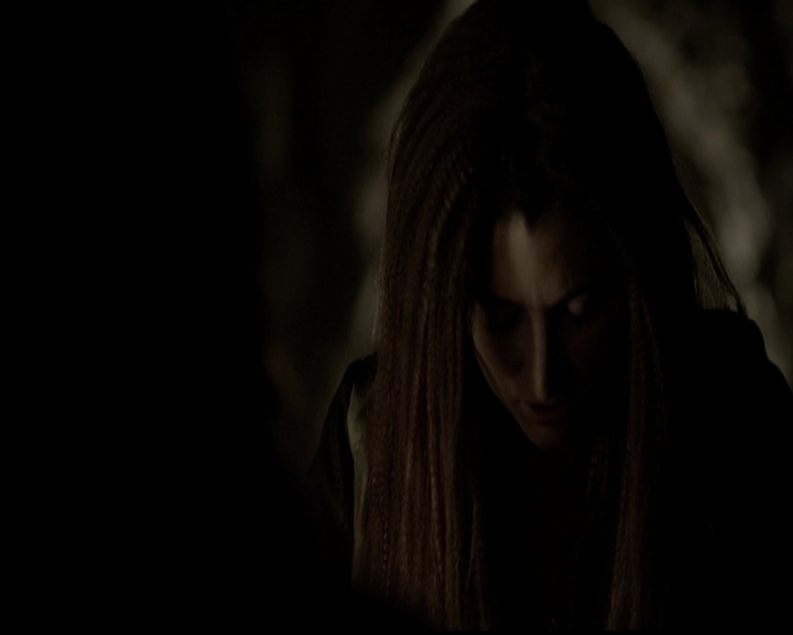 VampireDiariesWorld-dot-org_5x12TheDevilInside3759.jpg