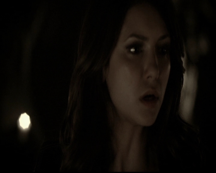 VampireDiariesWorld-dot-org_5x12TheDevilInside3779.jpg