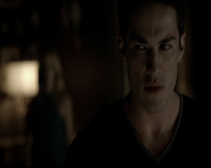 VampireDiariesWorld-dot-org_5x12TheDevilInside3812.jpg