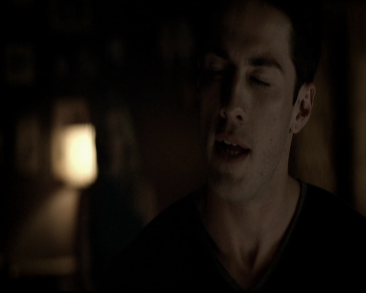 VampireDiariesWorld-dot-org_5x12TheDevilInside3819.jpg