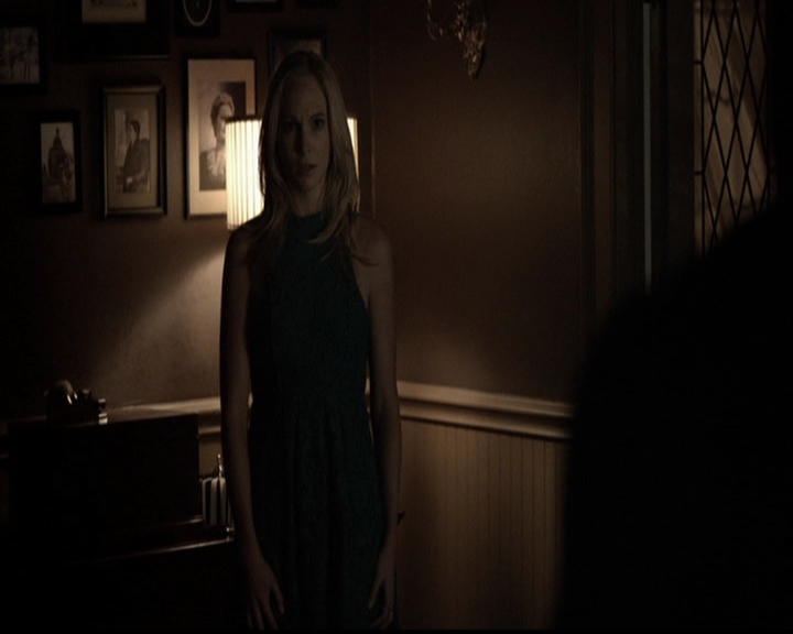 VampireDiariesWorld-dot-org_5x12TheDevilInside3836.jpg