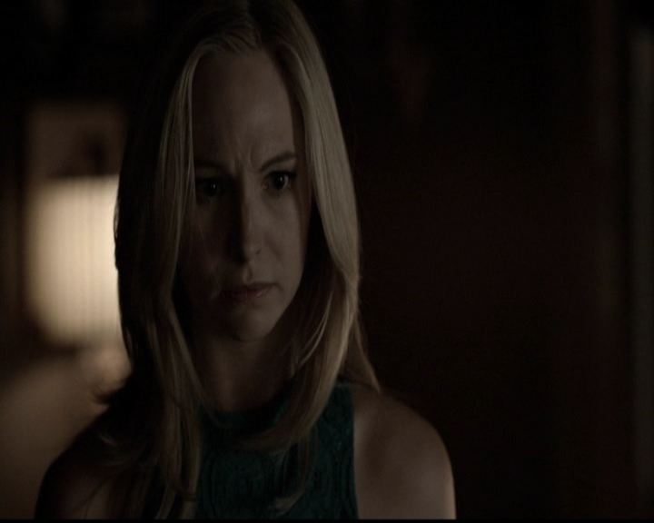 VampireDiariesWorld-dot-org_5x12TheDevilInside3874.jpg