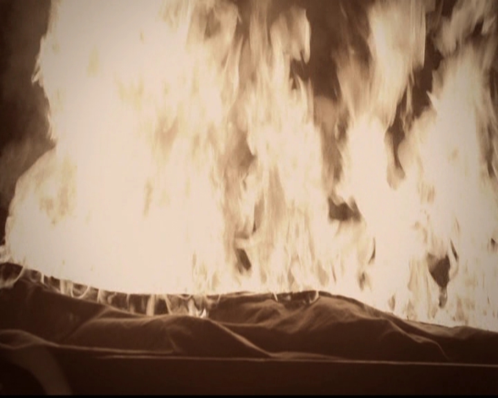 VampireDiariesWorld-dot-org_5x12TheDevilInside4058.jpg