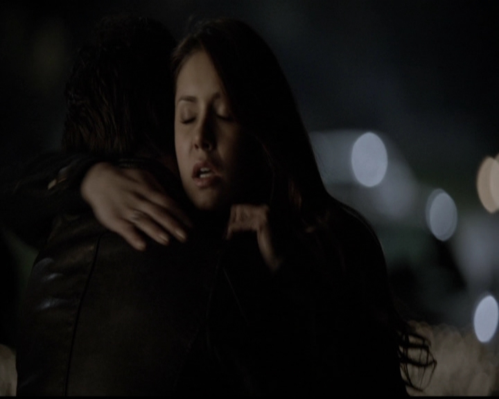 VampireDiariesWorld-dot-org_5x12TheDevilInside4071.jpg