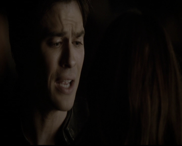 VampireDiariesWorld-dot-org_5x12TheDevilInside4128.jpg