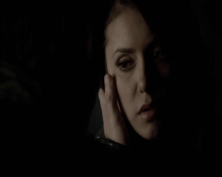 VampireDiariesWorld-dot-org_5x12TheDevilInside4143.jpg