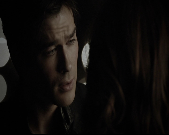 VampireDiariesWorld-dot-org_5x12TheDevilInside4146.jpg