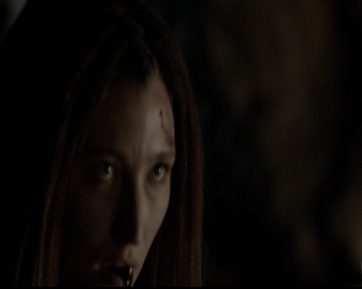 VampireDiariesWorld-dot-org_5x12TheDevilInside4366.jpg
