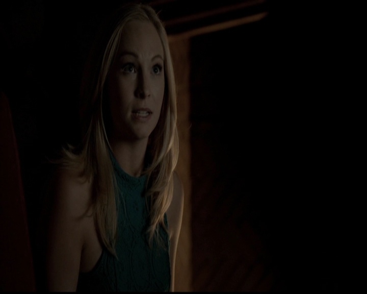VampireDiariesWorld-dot-org_5x12TheDevilInside4476.jpg