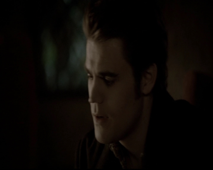 VampireDiariesWorld-dot-org_5x12TheDevilInside4518.jpg