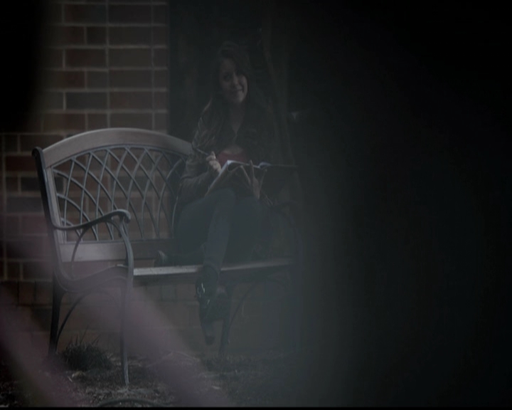 VampireDiariesWorld-dot-org_5x13TotalEclipseOfTheHeart0002.jpg