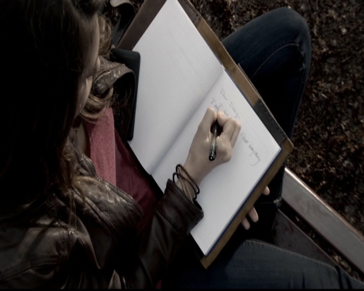 VampireDiariesWorld-dot-org_5x13TotalEclipseOfTheHeart0005.jpg