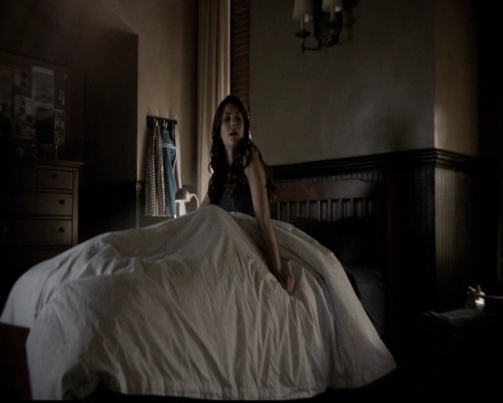 VampireDiariesWorld-dot-org_5x13TotalEclipseOfTheHeart0010.jpg