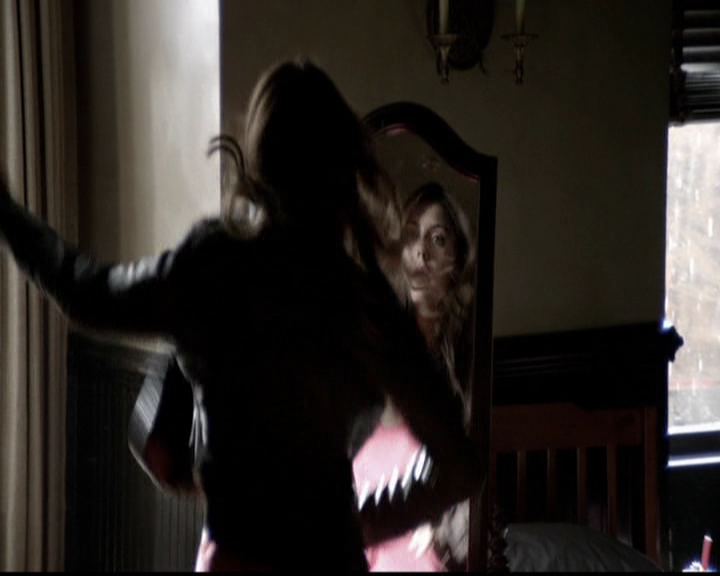 VampireDiariesWorld-dot-org_5x13TotalEclipseOfTheHeart0016.jpg