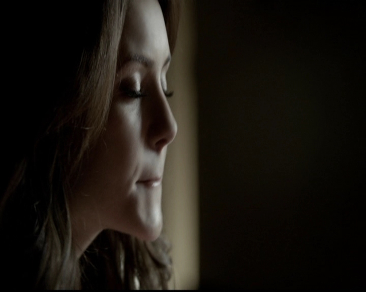 VampireDiariesWorld-dot-org_5x13TotalEclipseOfTheHeart0024.jpg