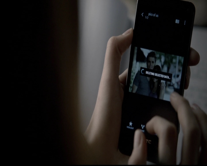 VampireDiariesWorld-dot-org_5x13TotalEclipseOfTheHeart0038.jpg