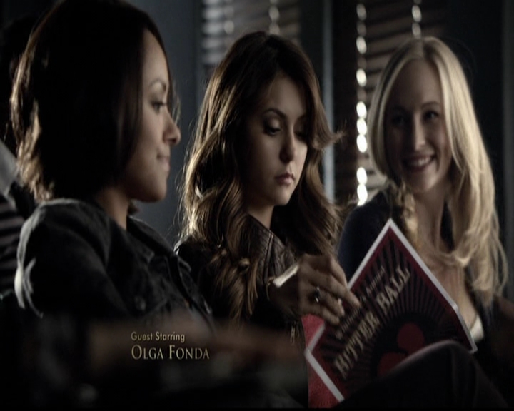 VampireDiariesWorld-dot-org_5x13TotalEclipseOfTheHeart0118.jpg