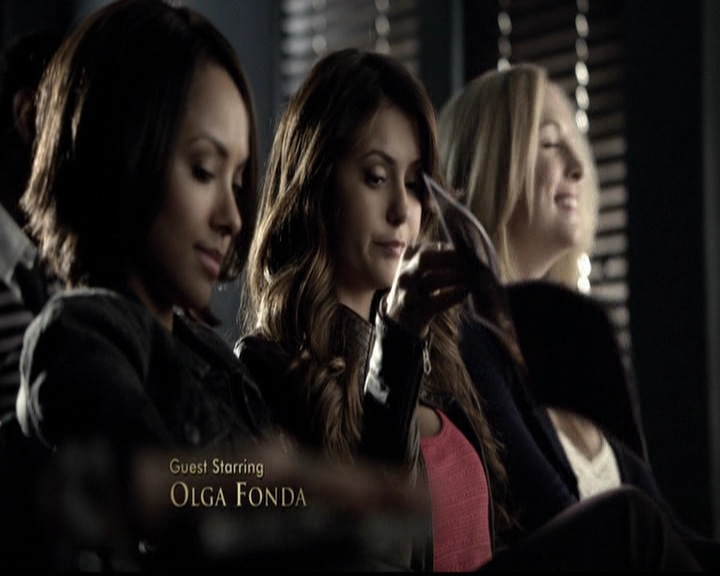 VampireDiariesWorld-dot-org_5x13TotalEclipseOfTheHeart0119.jpg