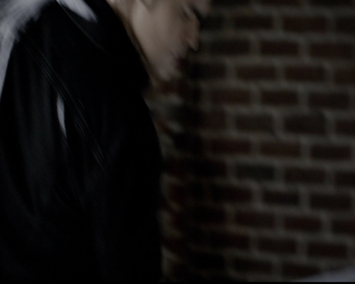 VampireDiariesWorld-dot-org_5x13TotalEclipseOfTheHeart0140.jpg