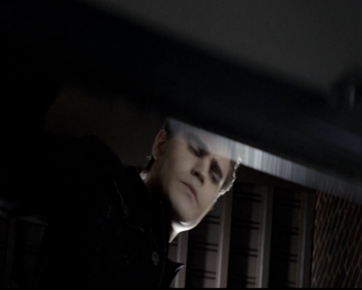 VampireDiariesWorld-dot-org_5x13TotalEclipseOfTheHeart0145.jpg