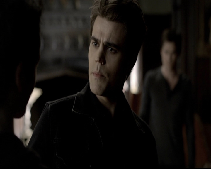 VampireDiariesWorld-dot-org_5x13TotalEclipseOfTheHeart0200.jpg
