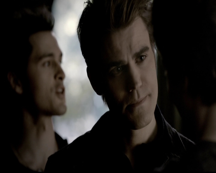 VampireDiariesWorld-dot-org_5x13TotalEclipseOfTheHeart0241.jpg