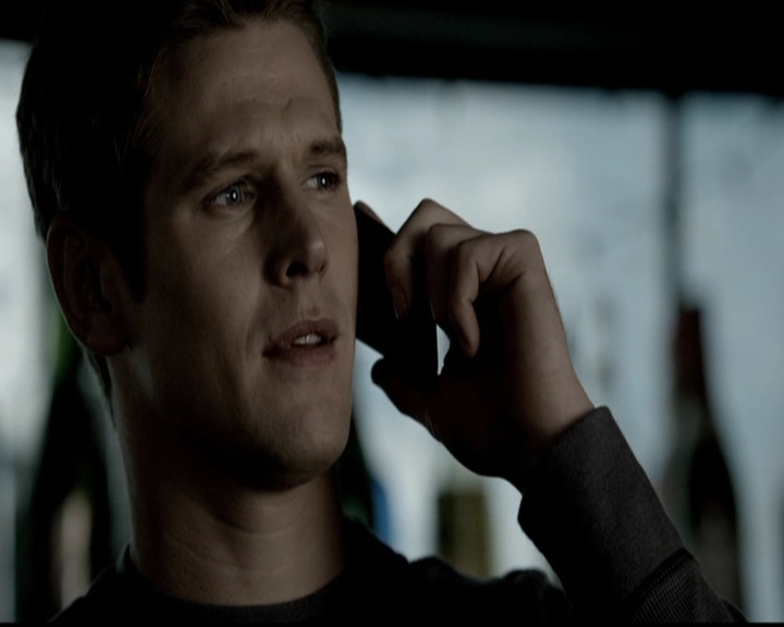 VampireDiariesWorld-dot-org_5x13TotalEclipseOfTheHeart0280.jpg