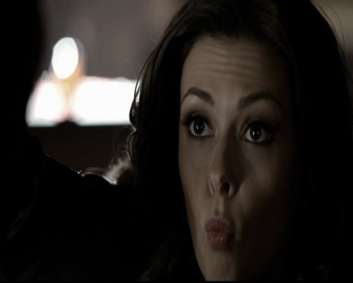VampireDiariesWorld-dot-org_5x13TotalEclipseOfTheHeart0288.jpg