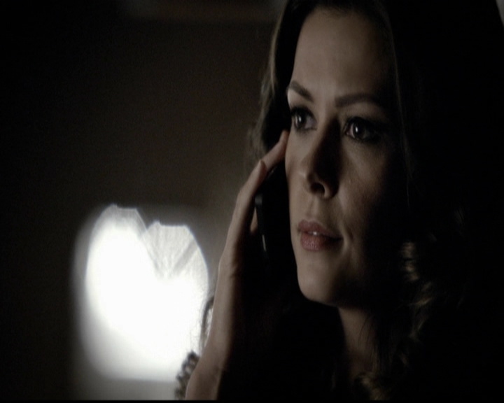 VampireDiariesWorld-dot-org_5x13TotalEclipseOfTheHeart0317.jpg