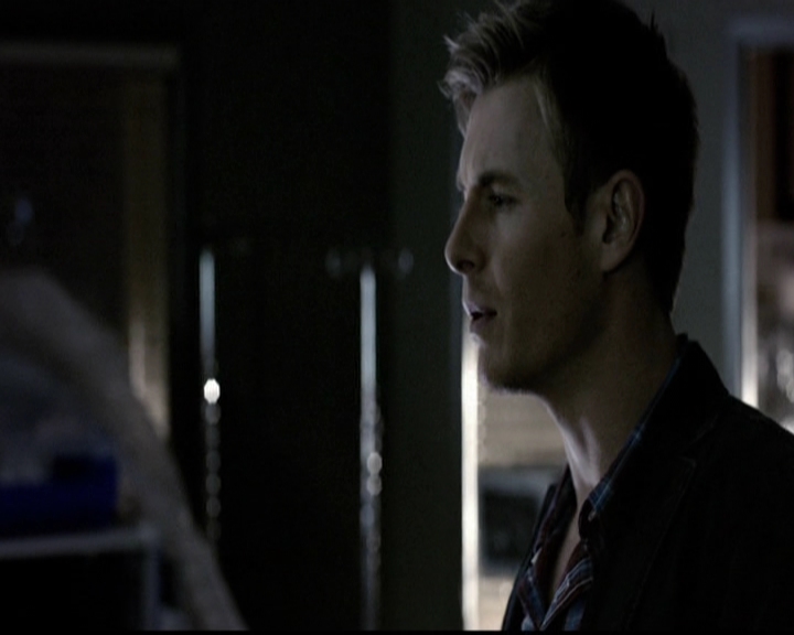 VampireDiariesWorld-dot-org_5x13TotalEclipseOfTheHeart0344.jpg