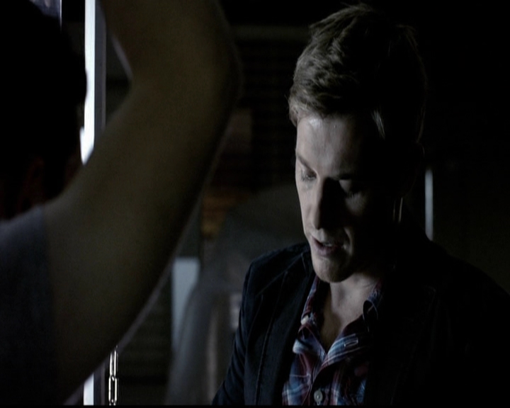 VampireDiariesWorld-dot-org_5x13TotalEclipseOfTheHeart0372.jpg