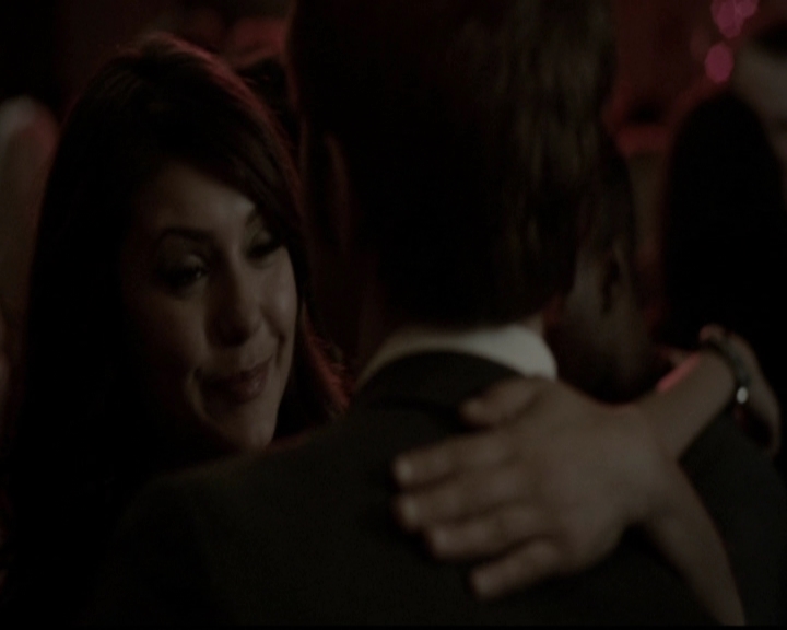 VampireDiariesWorld-dot-org_5x13TotalEclipseOfTheHeart1031.jpg