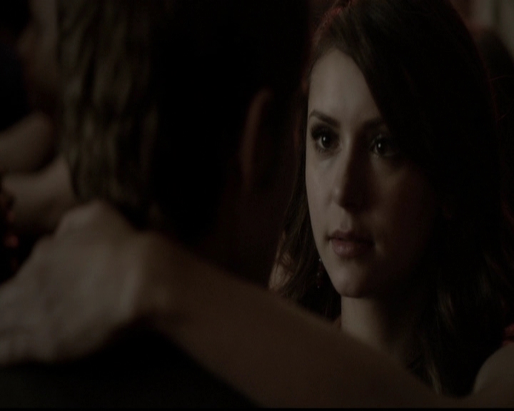 VampireDiariesWorld-dot-org_5x13TotalEclipseOfTheHeart1049.jpg
