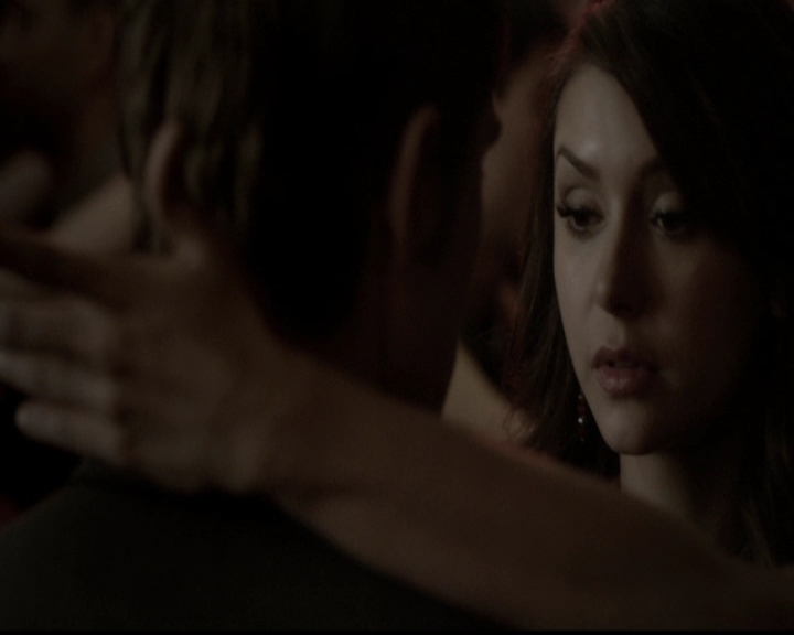 VampireDiariesWorld-dot-org_5x13TotalEclipseOfTheHeart1051.jpg