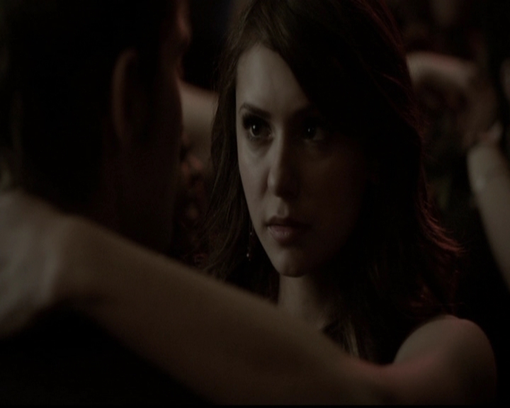 VampireDiariesWorld-dot-org_5x13TotalEclipseOfTheHeart1072.jpg