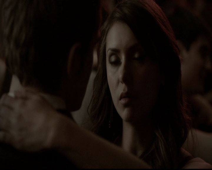 VampireDiariesWorld-dot-org_5x13TotalEclipseOfTheHeart1082.jpg