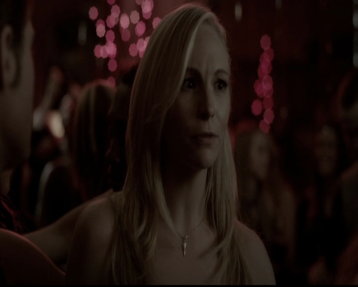 VampireDiariesWorld-dot-org_5x13TotalEclipseOfTheHeart1091.jpg