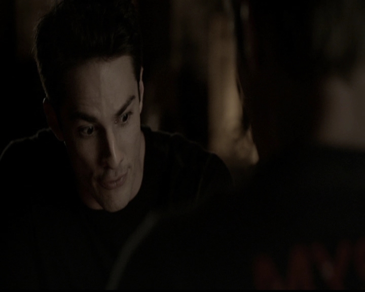 VampireDiariesWorld-dot-org_5x13TotalEclipseOfTheHeart1103.jpg