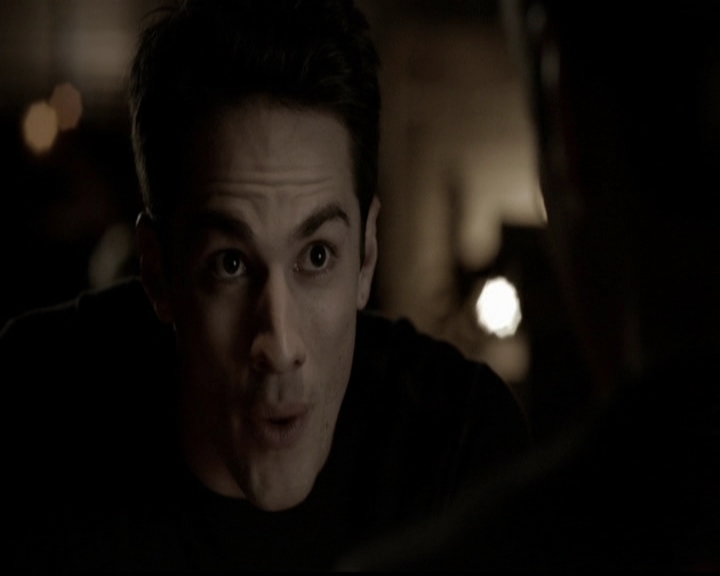 VampireDiariesWorld-dot-org_5x13TotalEclipseOfTheHeart1111.jpg