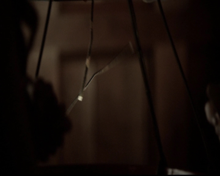 VampireDiariesWorld-dot-org_5x13TotalEclipseOfTheHeart1146.jpg