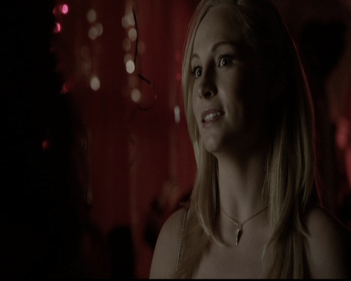 VampireDiariesWorld-dot-org_5x13TotalEclipseOfTheHeart1162.jpg