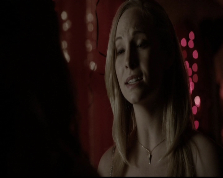 VampireDiariesWorld-dot-org_5x13TotalEclipseOfTheHeart1184.jpg
