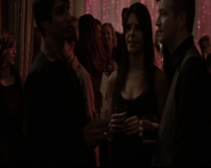 VampireDiariesWorld-dot-org_5x13TotalEclipseOfTheHeart1212.jpg