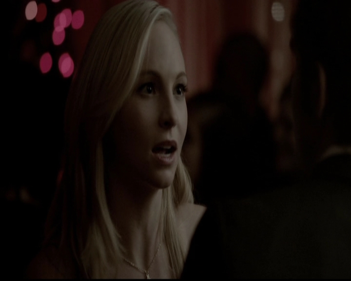 VampireDiariesWorld-dot-org_5x13TotalEclipseOfTheHeart1241.jpg