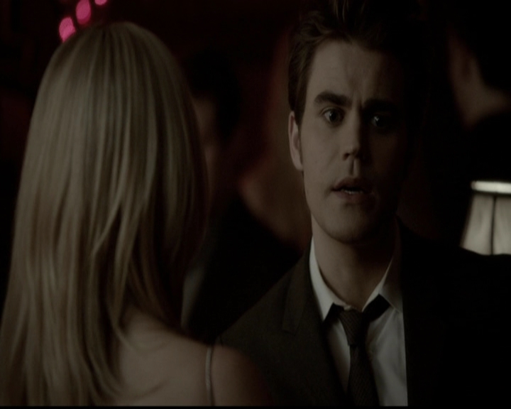 VampireDiariesWorld-dot-org_5x13TotalEclipseOfTheHeart1243.jpg