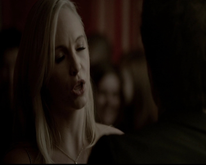 VampireDiariesWorld-dot-org_5x13TotalEclipseOfTheHeart1261.jpg
