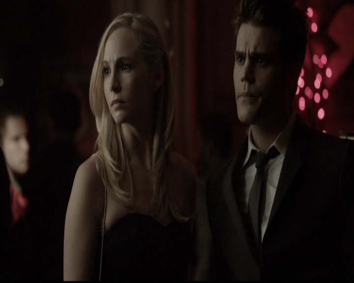 VampireDiariesWorld-dot-org_5x13TotalEclipseOfTheHeart1290.jpg