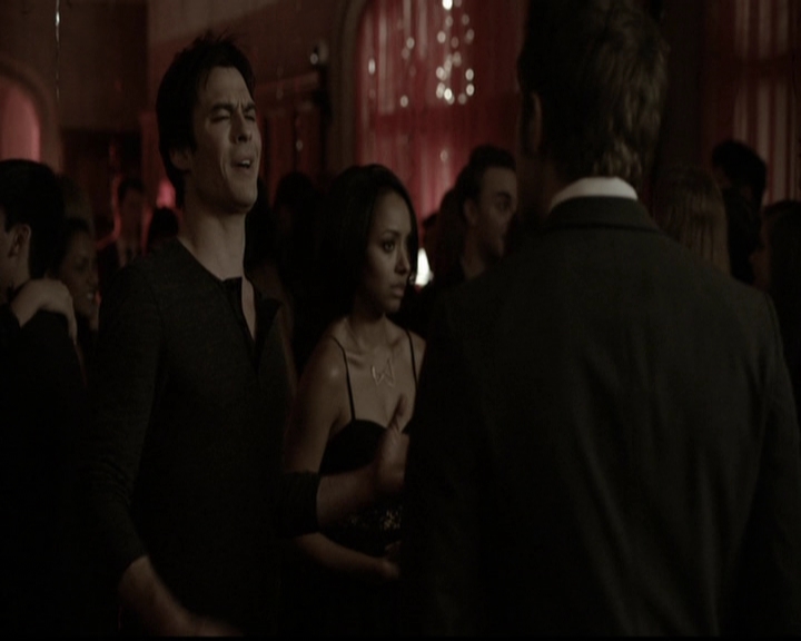 VampireDiariesWorld-dot-org_5x13TotalEclipseOfTheHeart1292.jpg VampireDiariesWorld-dot-org_5x13TotalEclipseOfTheHeart1292.jpg